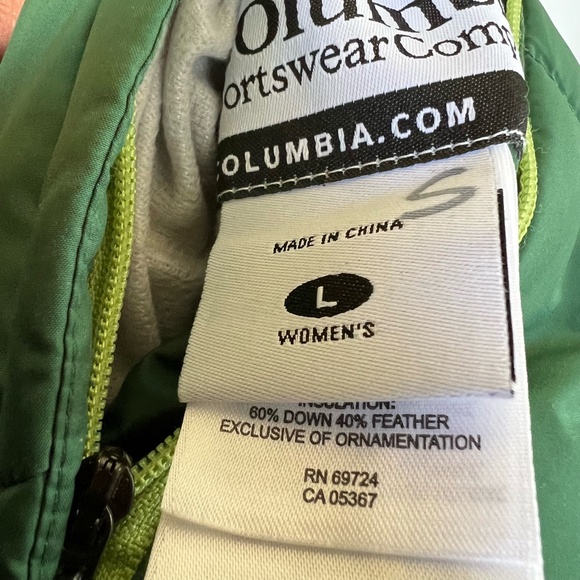 Columbia Reversible Down Puffer Vest, Green & Lime, Sz. L Cozy Warm Outdoor Cold - Picture 10 of 10